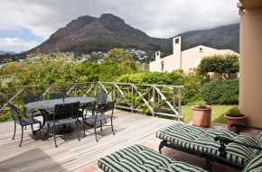 3-bedroom Unit in a Secure Complex.